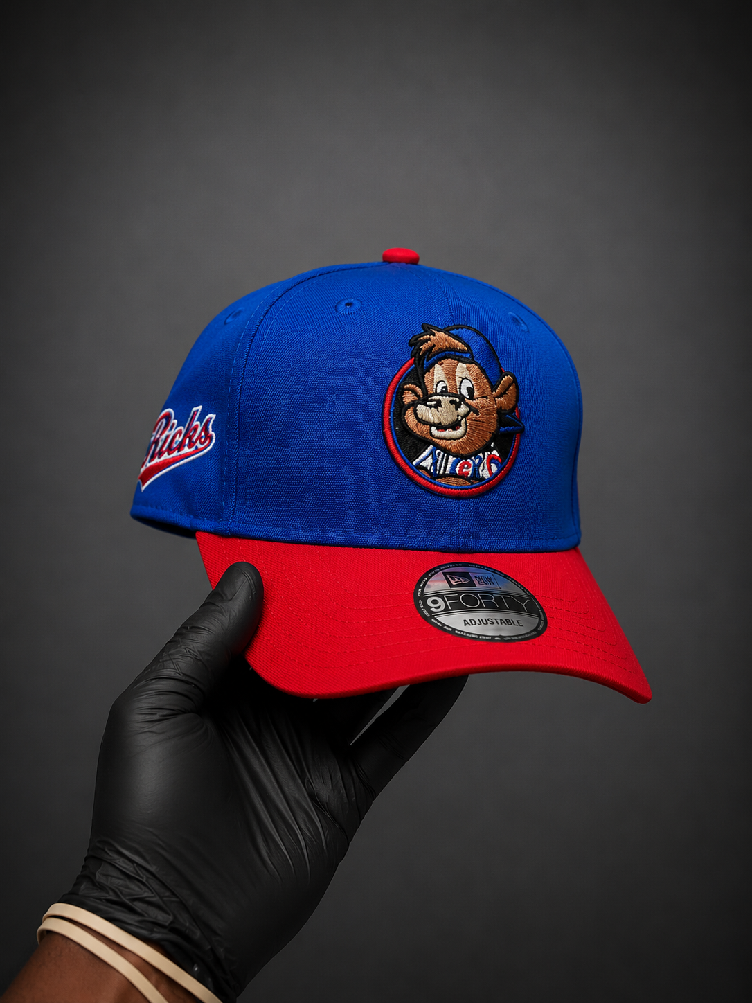 CUBS X BATTERMAN BEAR